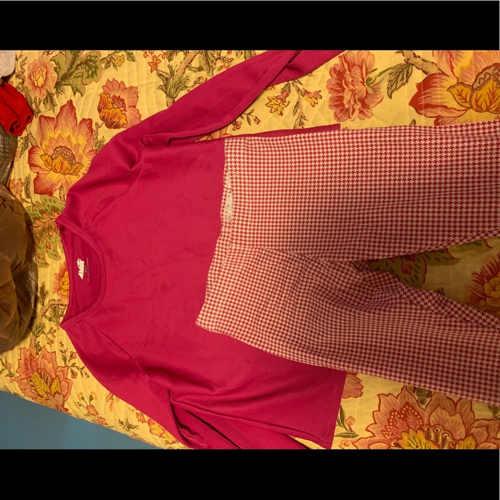 Pink shirt & leggings size 6 girls